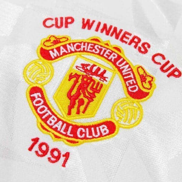 MAILLOT RETRO MANCHESTER UNITED DOMICILE VAINQUEUR COUPE DES COUPES MANCHES LONGUES 1990-1991